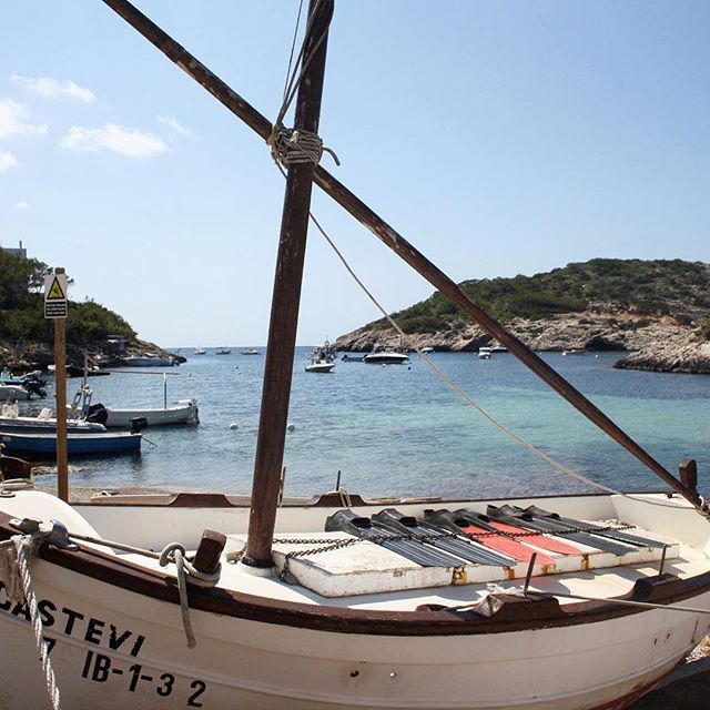 ⛵️boat trip 😎 on #ibiza 🐳 #boat #ocean #holiday #timeout #ibiza2018 #eastcoast #igersibiza #seaview #instaibiza #boatlife #picoftheday #enjoylife #ibizadiary, Ibiza, Spain